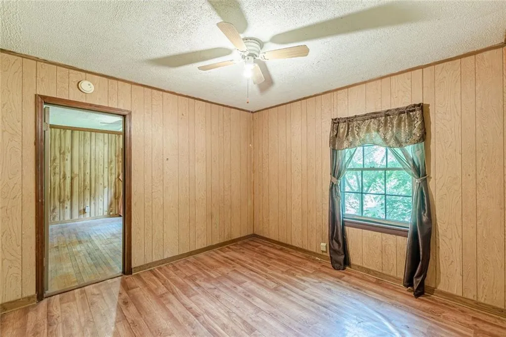 Austell, Georgia 30106, United States, 4 Bedrooms Bedrooms, ,1 BathroomBathrooms,Residential,Pending,183192