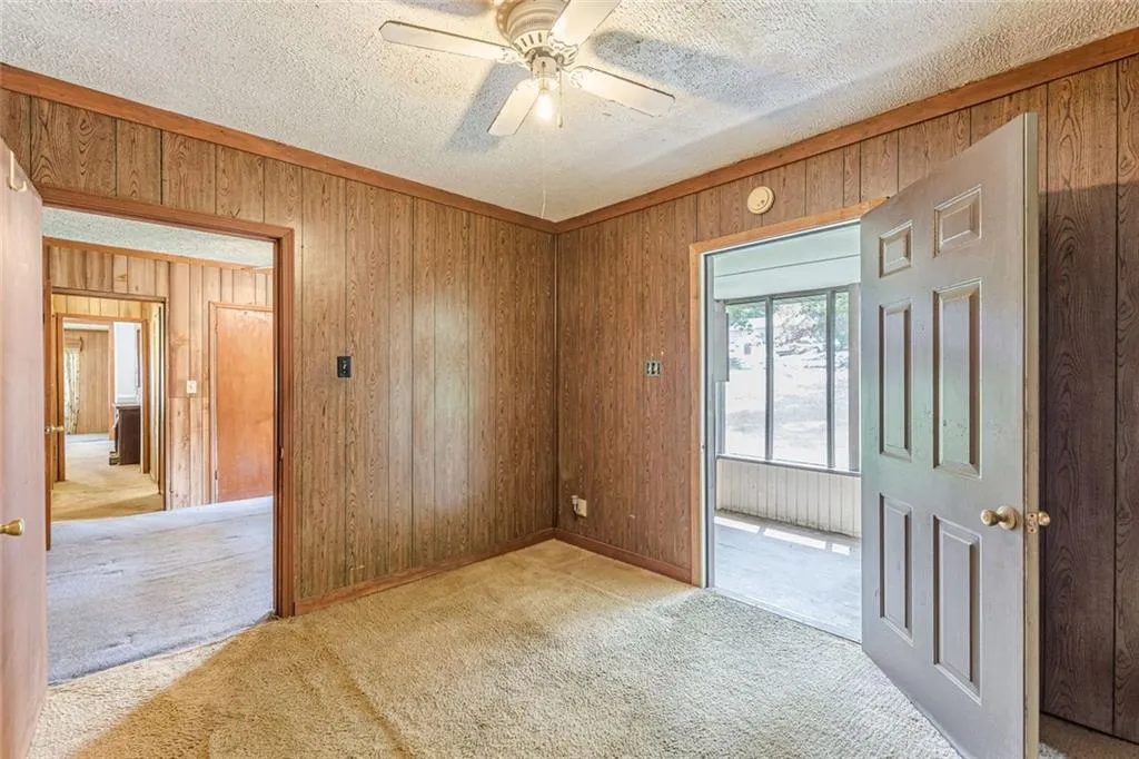 Austell, Georgia 30106, United States, 4 Bedrooms Bedrooms, ,1 BathroomBathrooms,Residential,Pending,183192