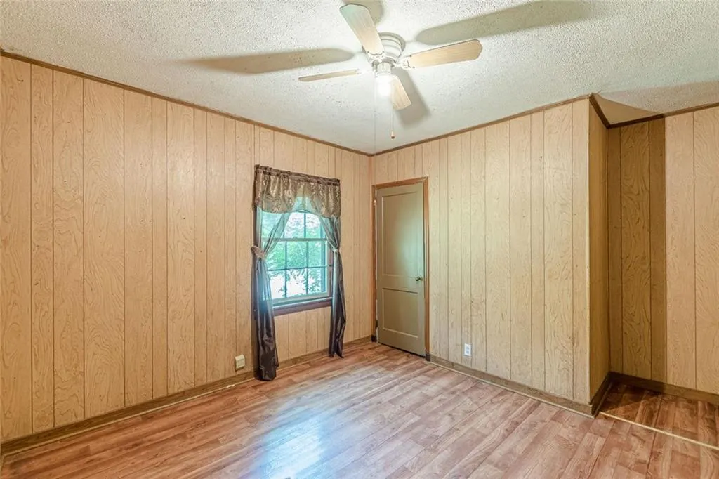 Austell, Georgia 30106, United States, 4 Bedrooms Bedrooms, ,1 BathroomBathrooms,Residential,Pending,183192