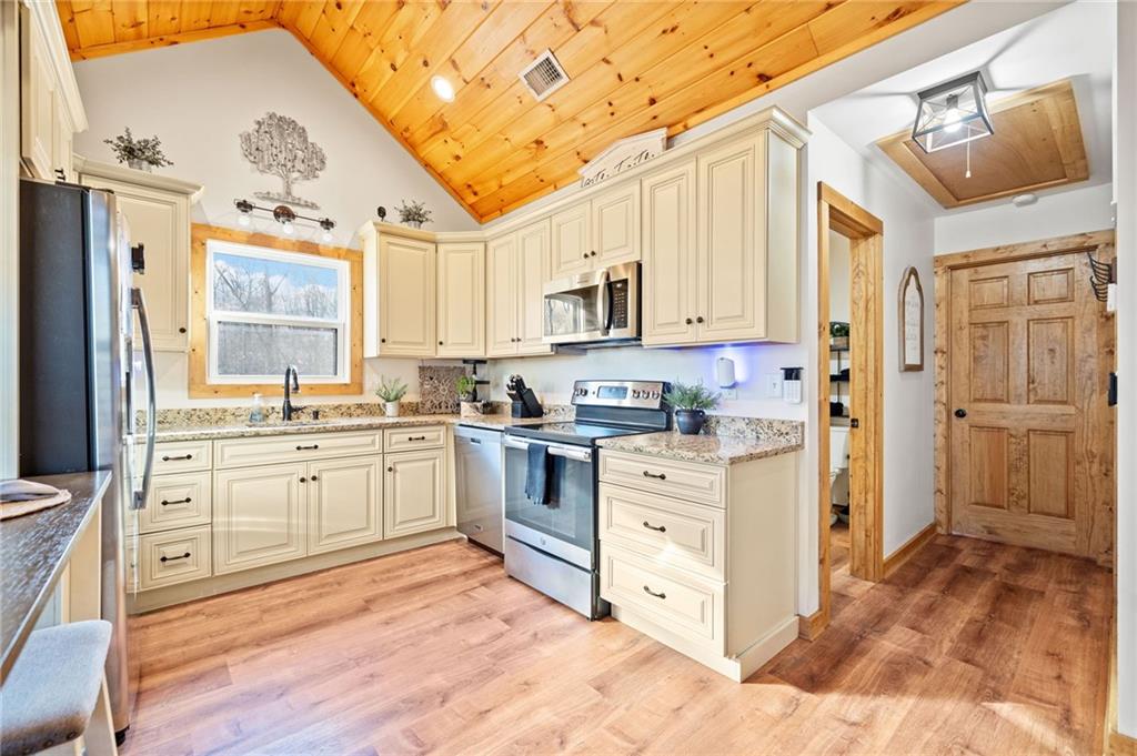 415 Woods Road, Talking Rock, Georgia image 10