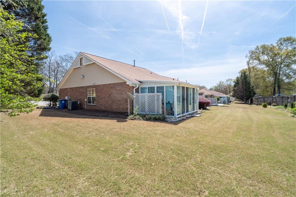 6827 Oak View Court, Riverdale, Georgia image 25