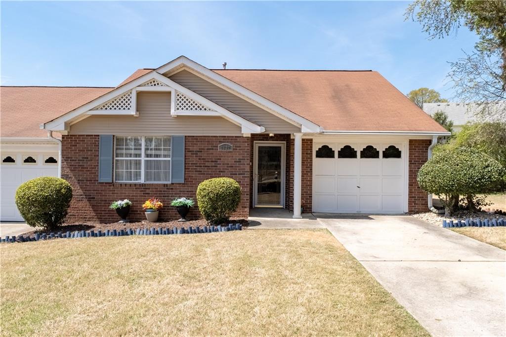 6827 Oak View Court, Riverdale, Georgia image 1