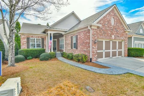 Homes For Sale - 5921 Bellflower Way<br/> Hoschton, GA 30548