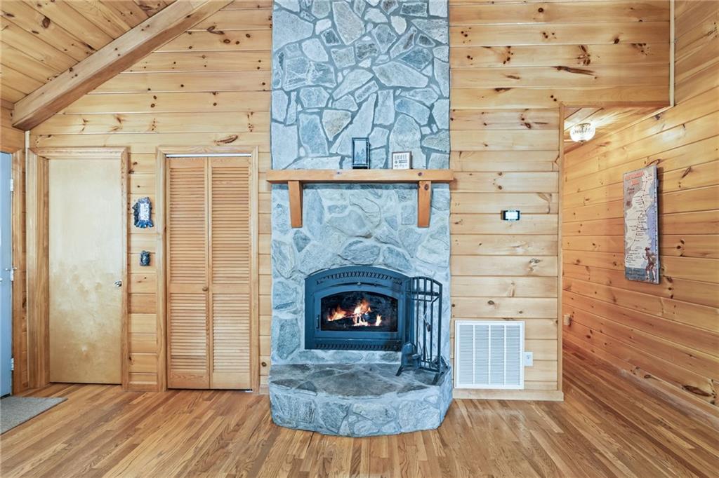 138 OAKWOOD Trail
