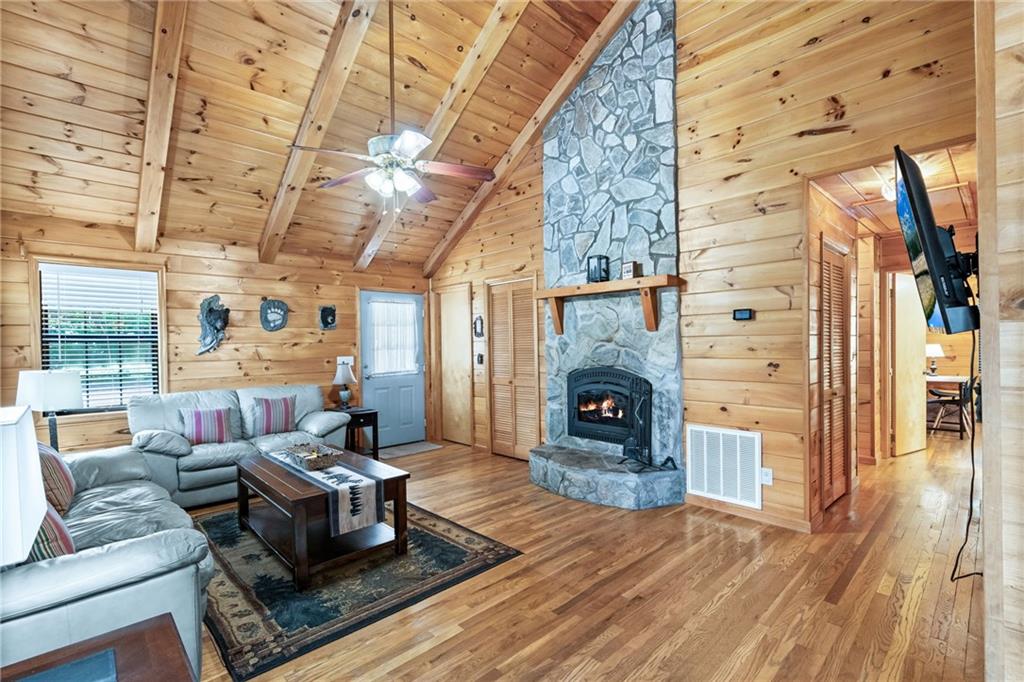 138 OAKWOOD Trail