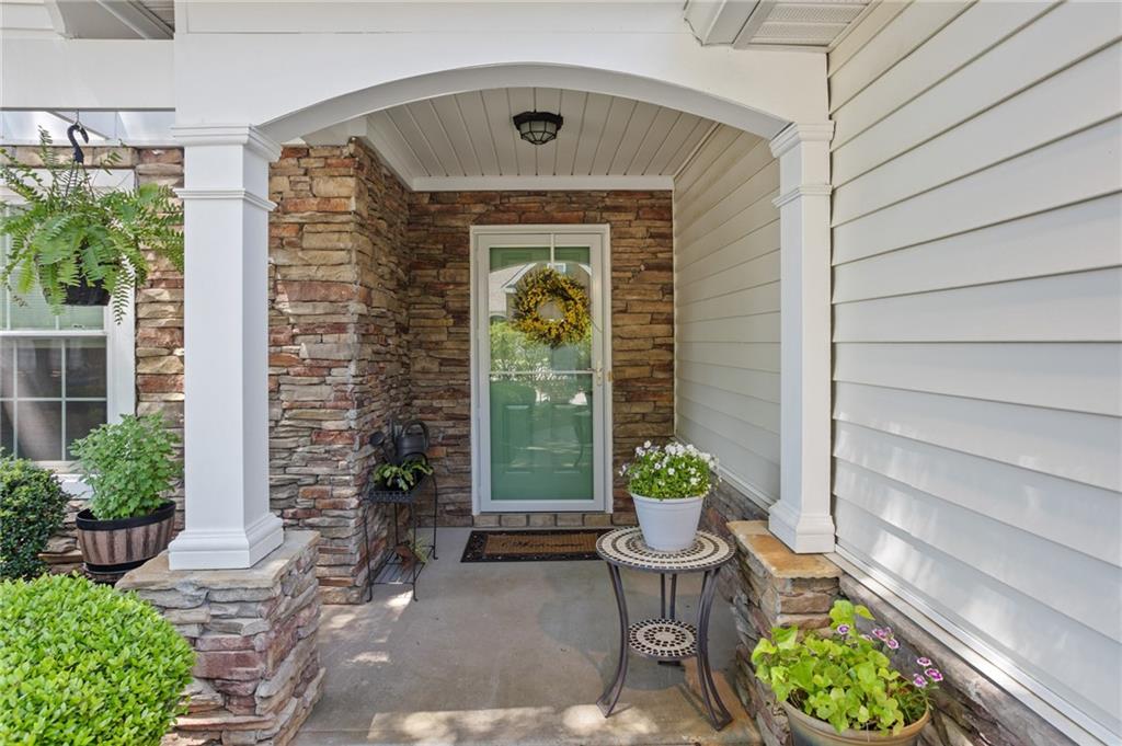 327 Stone Valley Crossing, Canton, Georgia image 2