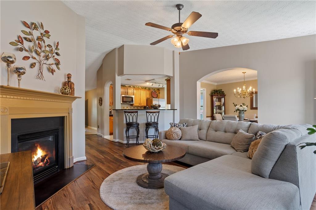 327 Stone Valley Crossing, Canton, Georgia image 4