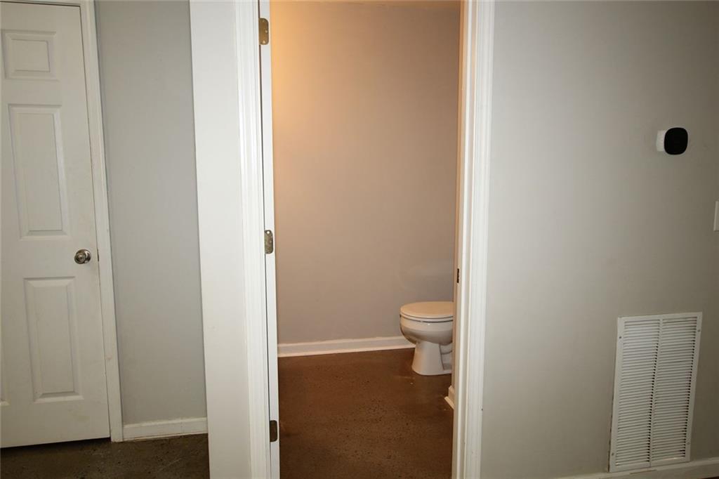 40 Cleves Way