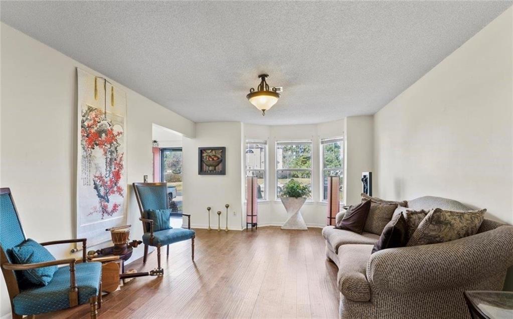 475 Cascade Rise