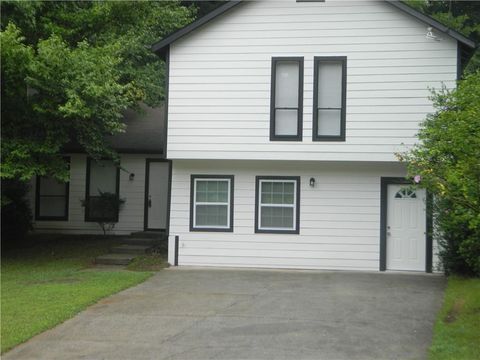 Homes For Sale - 537 Fire Fly Drive<br/> Tucker, GA 30084