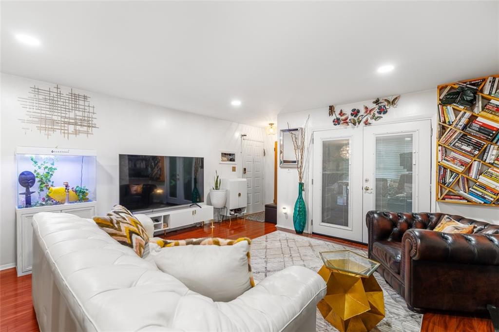 401 Smokerise Circle SE