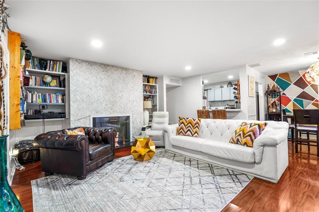 401 Smokerise Circle SE