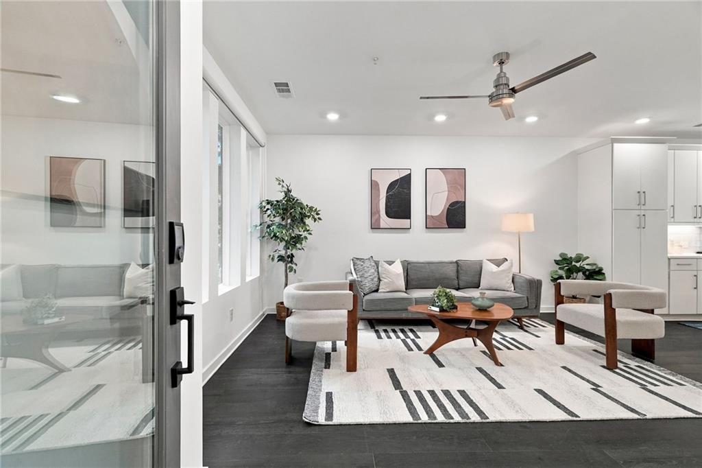 395 Pratt Drive SE 803
