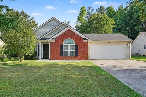 Homes For Sale - 256 Galway Lane<br/> Hampton, GA 30228