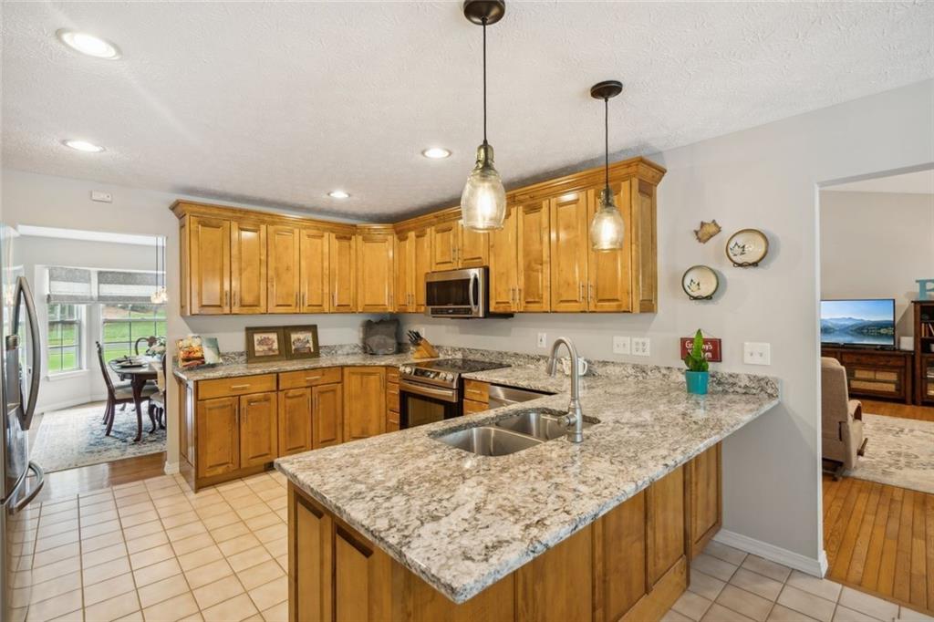 208 Meadows Court, Dawsonville, Georgia image 12