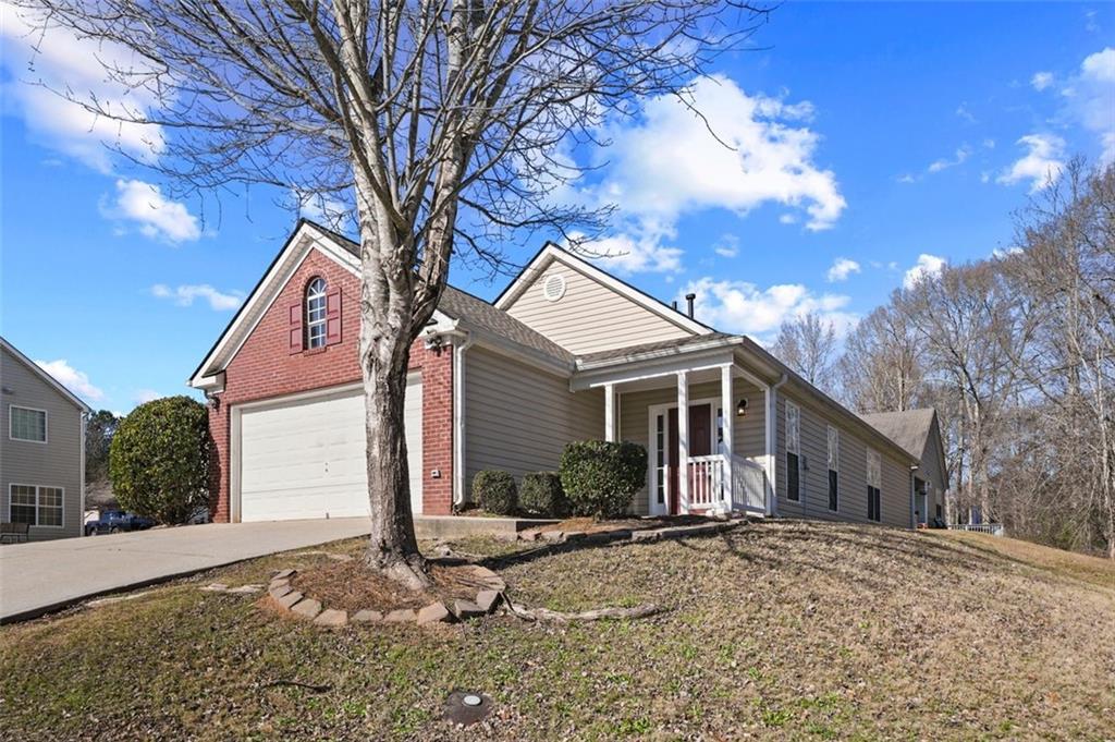 4628 Rolling Brook Court, Union City, Georgia image 1