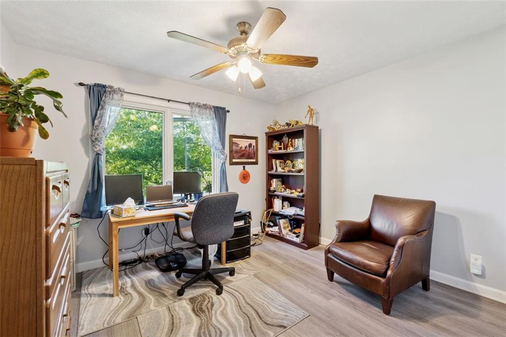 512 Plantation Boulevard, Lawrenceville, Georgia image 7