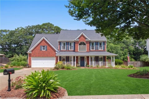 Homes For Sale - 7435 Cavaletti Circle<br/> Cumming, GA 30040