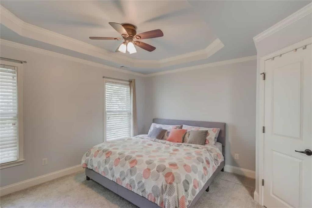 LAKE ASTORIA - Residential