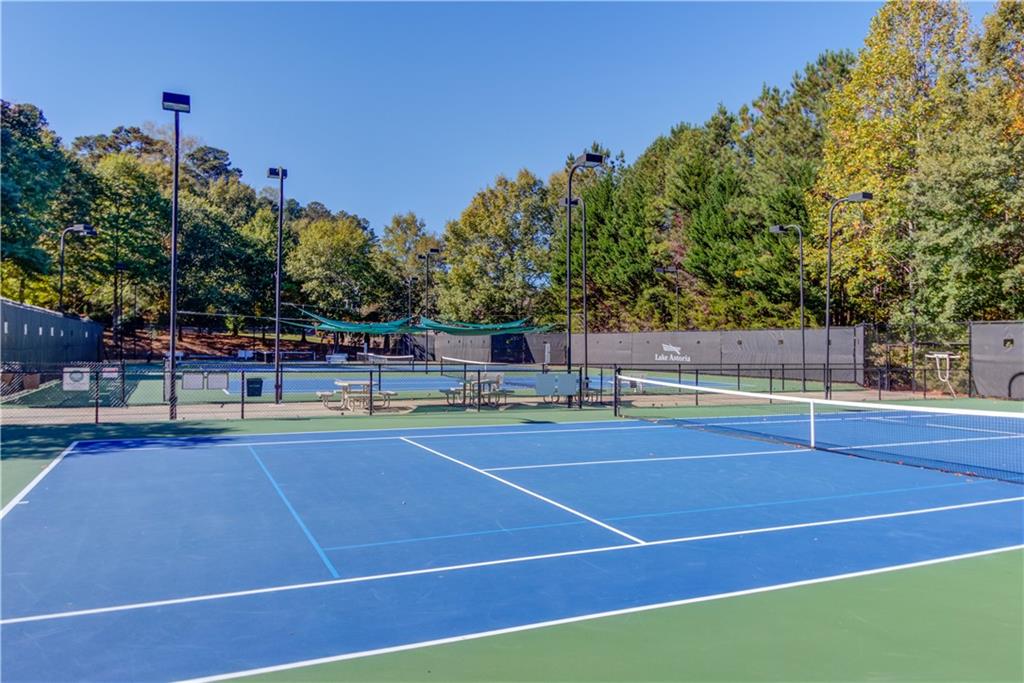 LAKE ASTORIA - Residential