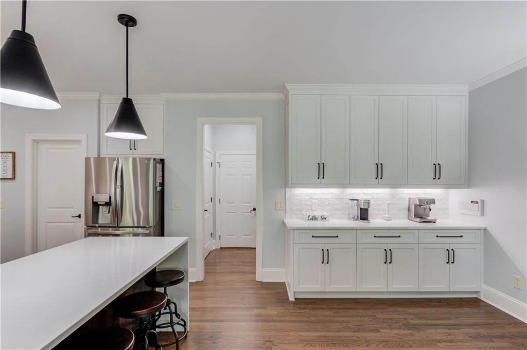 LAKE ASTORIA - Residential