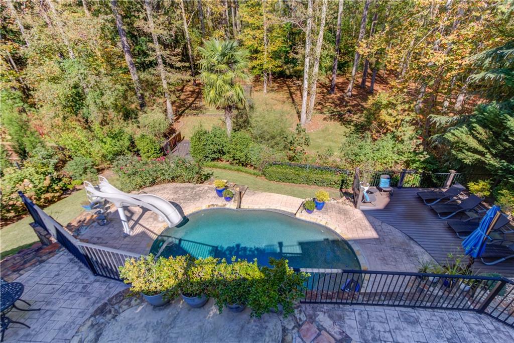 LAKE ASTORIA - Residential