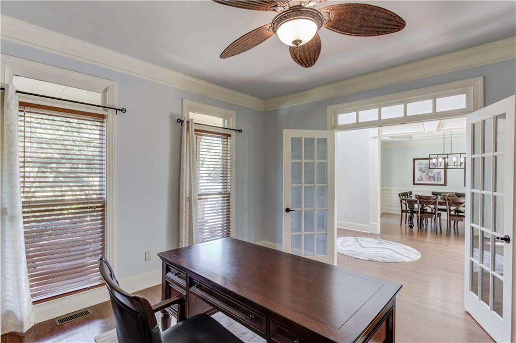 LAKE ASTORIA - Residential