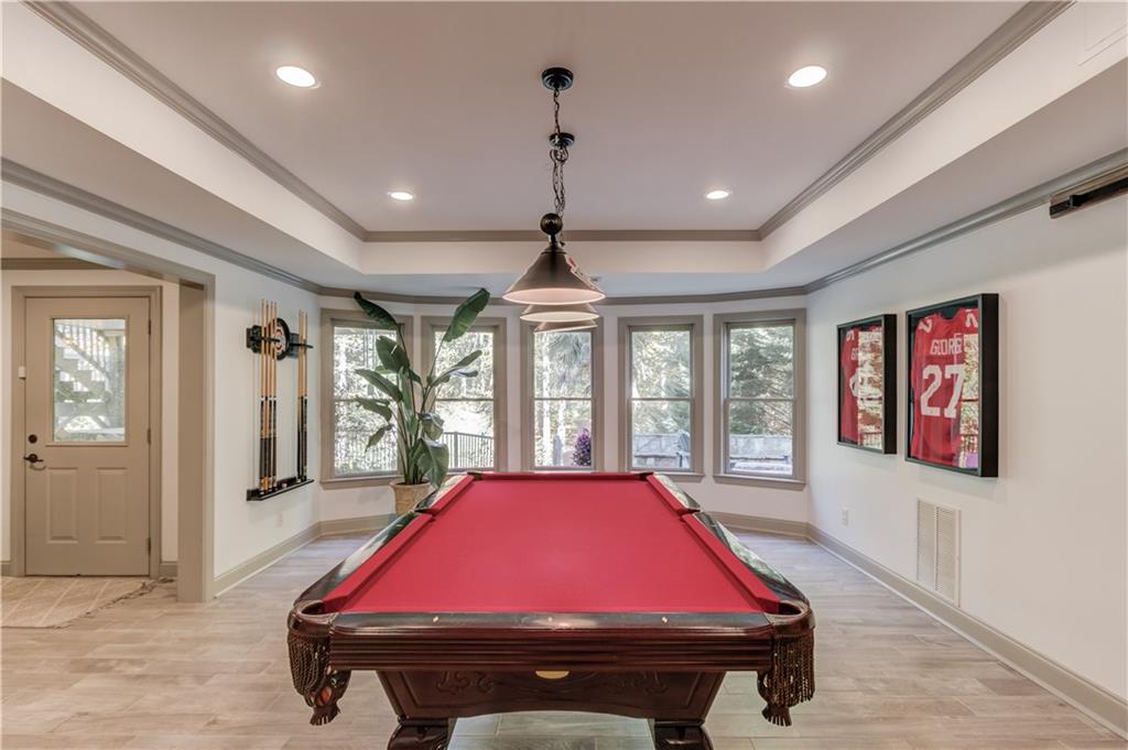 LAKE ASTORIA - Residential