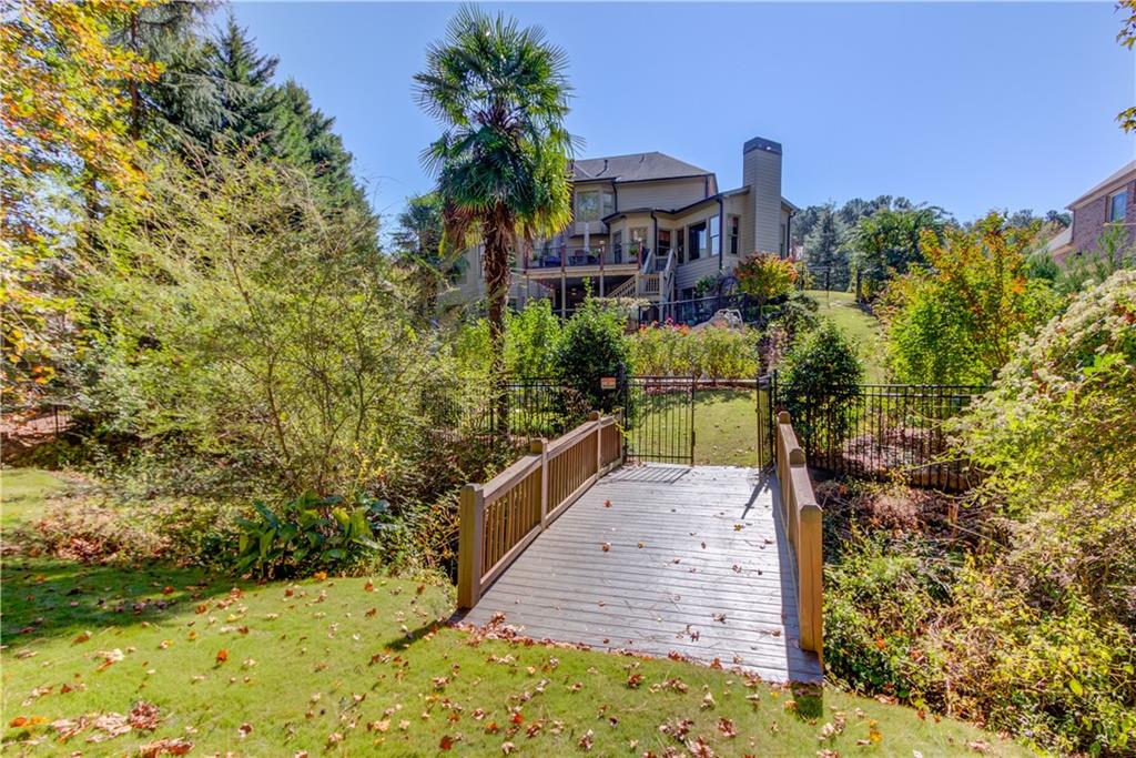 LAKE ASTORIA - Residential