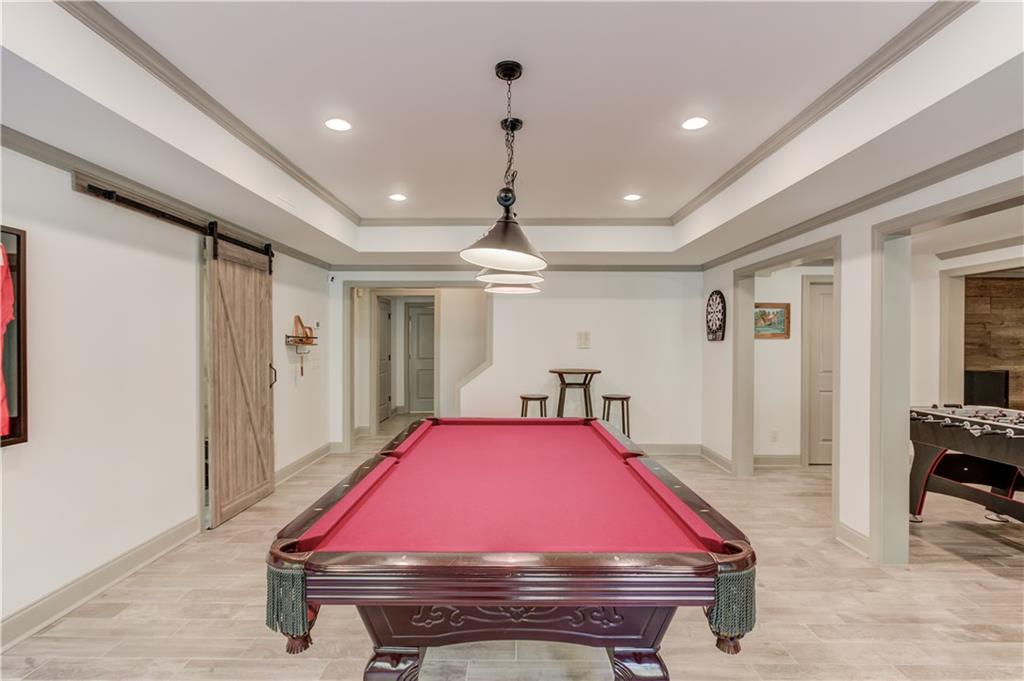 LAKE ASTORIA - Residential