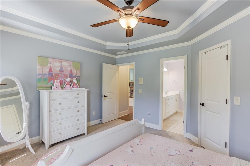 LAKE ASTORIA - Residential