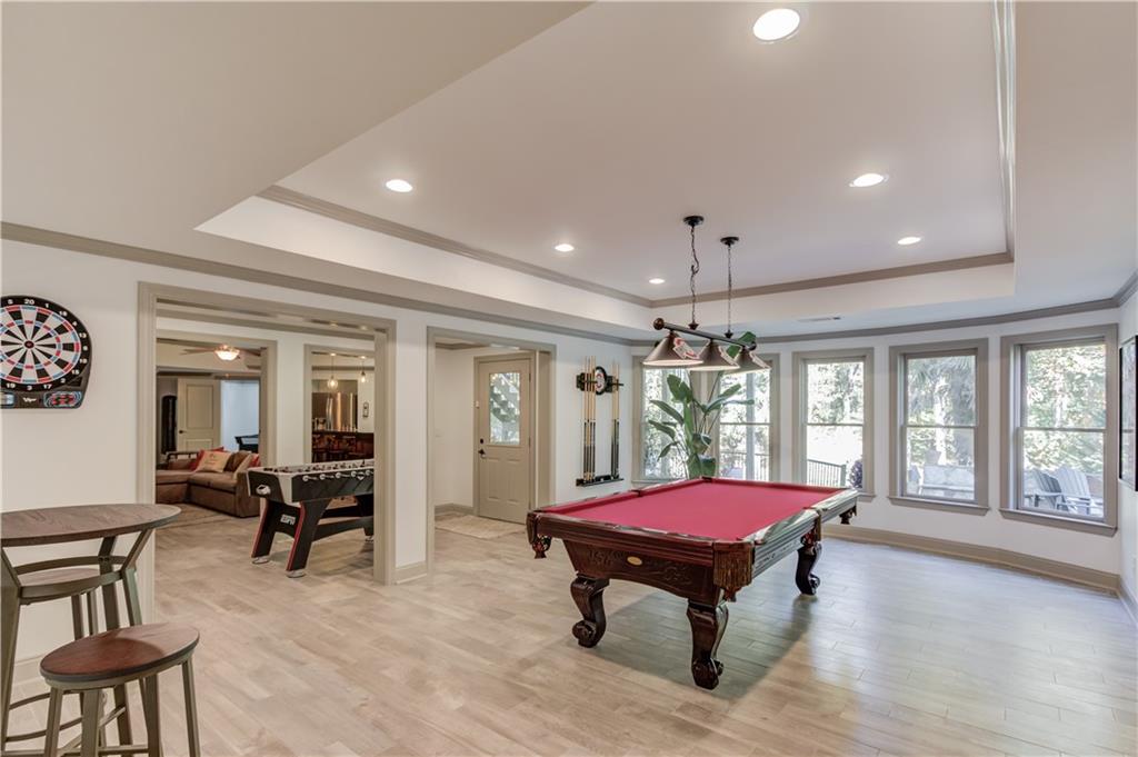 LAKE ASTORIA - Residential