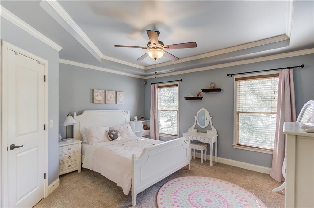 LAKE ASTORIA - Residential