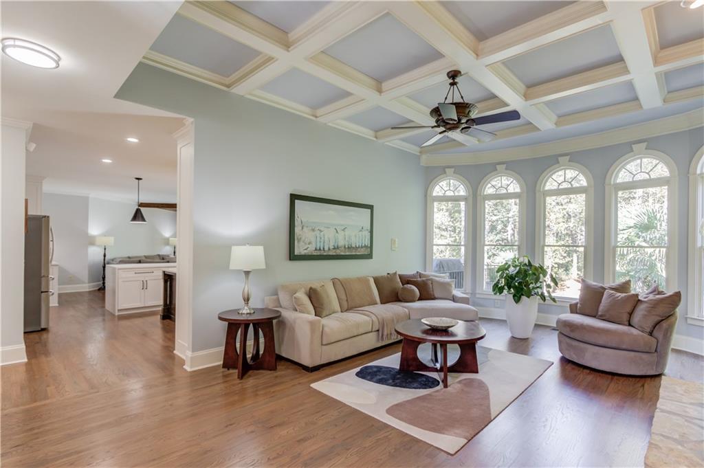 LAKE ASTORIA - Residential