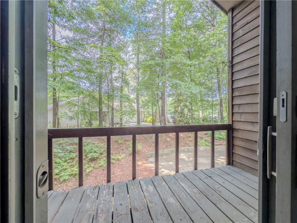 3835 Shawnee Run, Lilburn, Georgia image 45