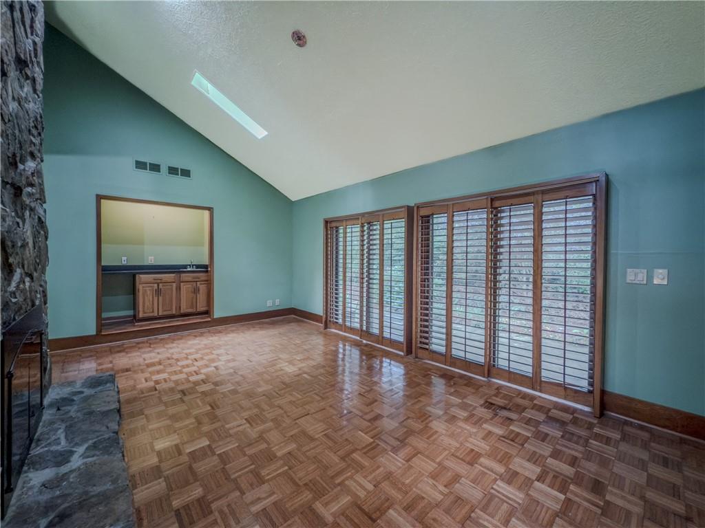 3835 Shawnee Run, Lilburn, Georgia image 7