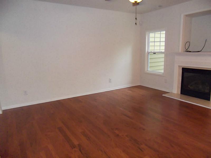 4920 Hastings Terrace