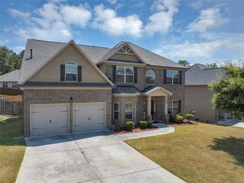 A home in Fairburn