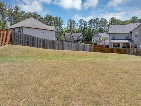 A home in Fairburn