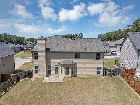 A home in Fairburn