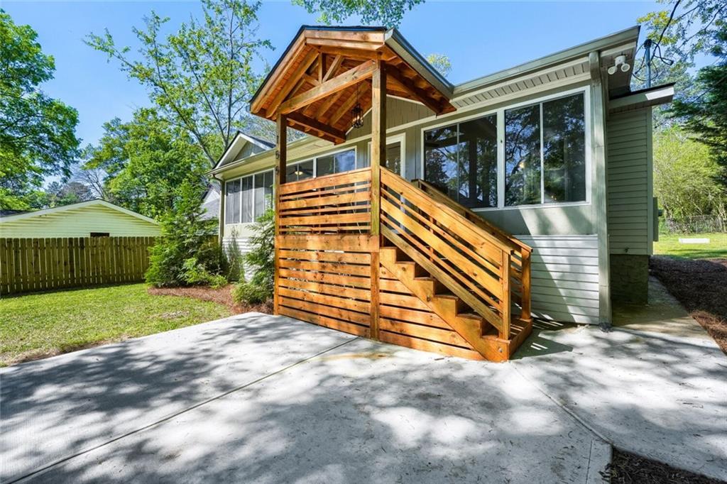 155 Covington Avenue NE