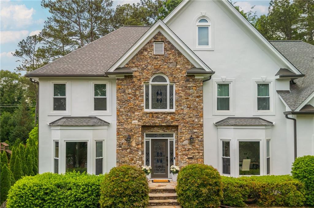 725 Eider Down Court, Alpharetta, Georgia image 2