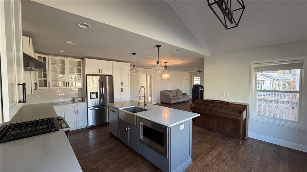 1545 Foote Street NE