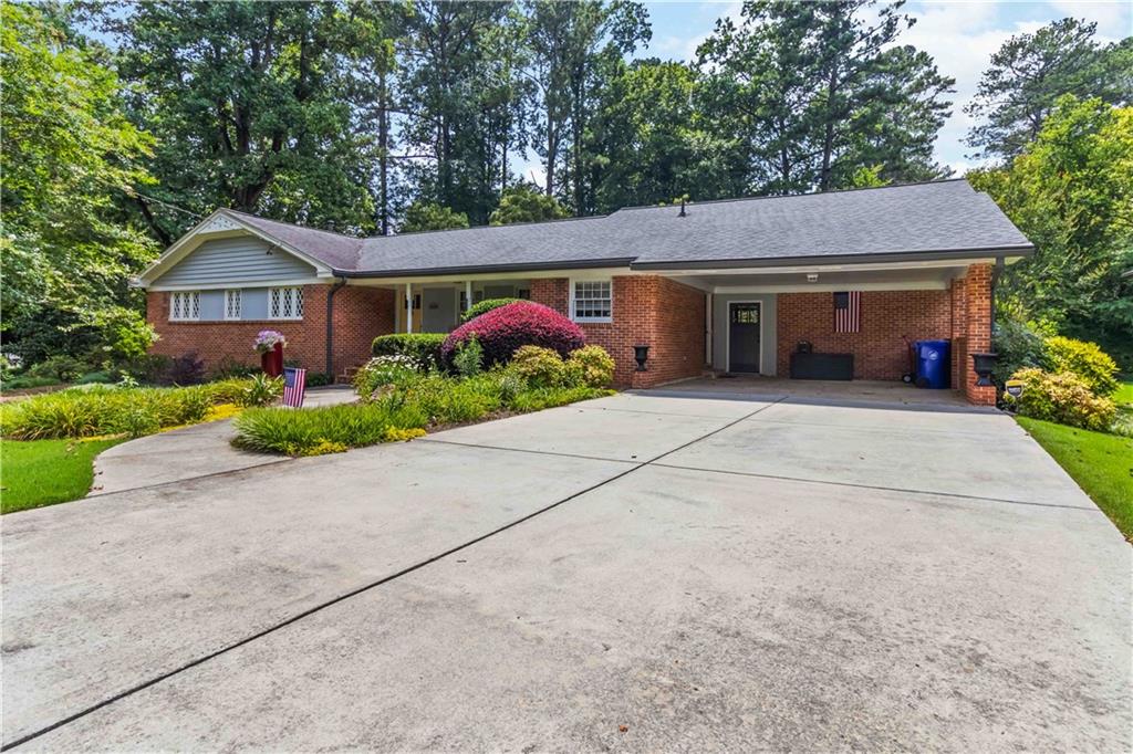 2628 TANGLEWOOD Road