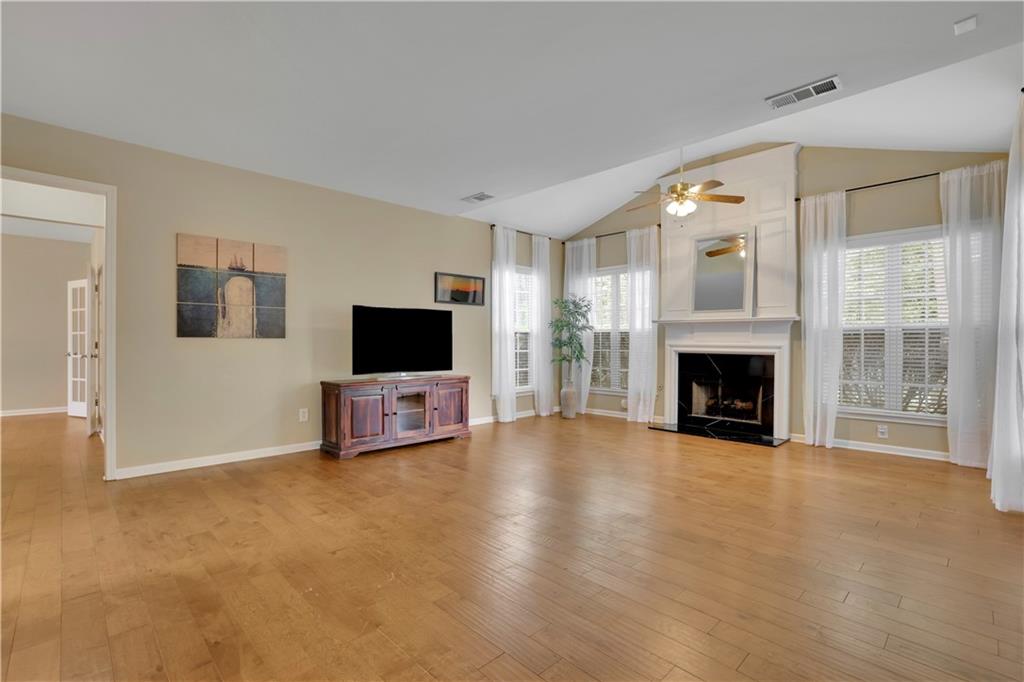 302 Wickley Way, Woodstock, Georgia image 13