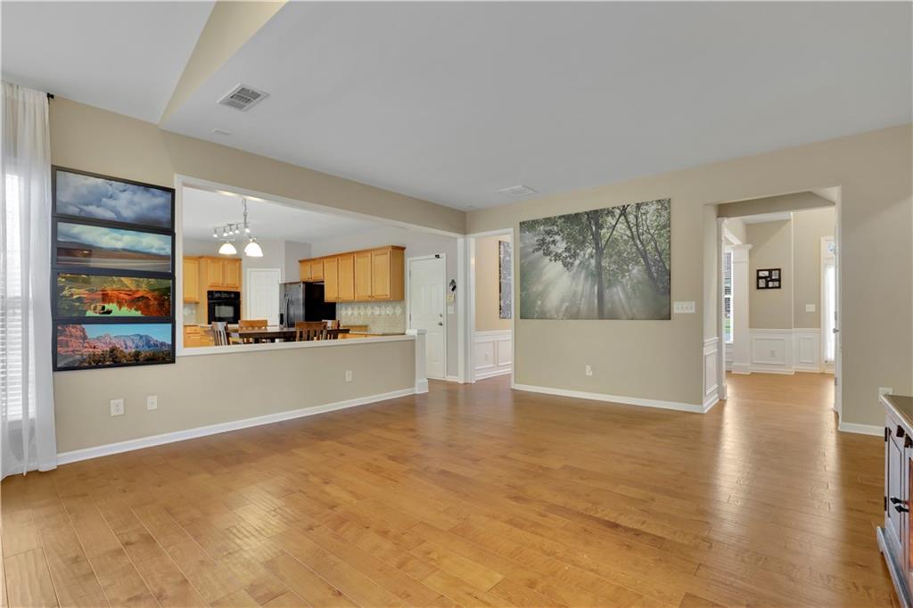 302 Wickley Way, Woodstock, Georgia image 14
