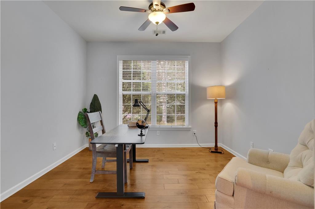 302 Wickley Way, Woodstock, Georgia image 11