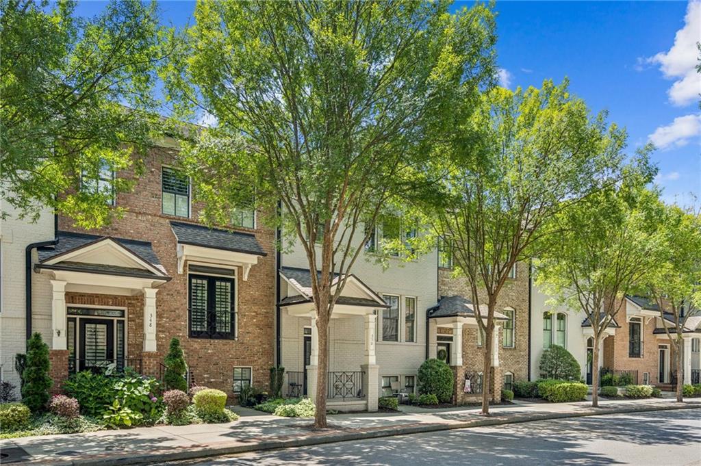 350 Suwanee Avenue