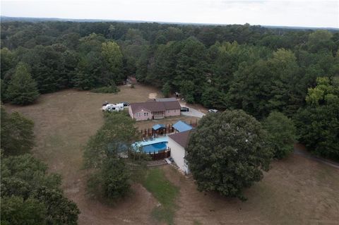 A home in Powder Springs