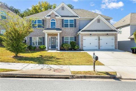 Homes For Sale - 3819 Village Crossing Lane<br/> Clayton County, Ellenwood, GA 30294